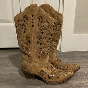 Corral Snip Toe boots
